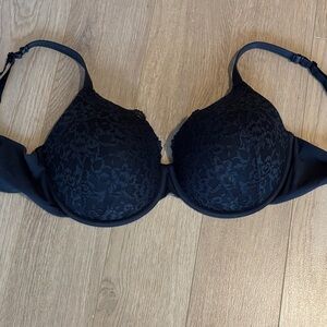 SKIMS Black Lace Bra
